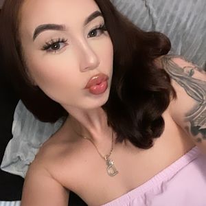 Meet your Posher, Devin